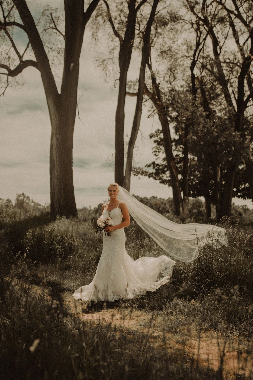 Dostal Digital wedding photography example in the Dark + Moody / Cinematic style